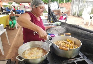 Festa do Pequi é opção de bate volta a menos de 2 horas da Capital