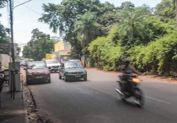 Por mês, rua da Divisão é palco de cinco acidentes de trânsito