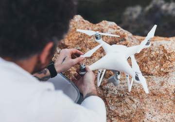 Explorando o futuro criativo: oficina gratuita na Capital une arte e drones