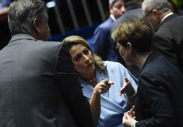 Candidaturas de Soraya e Teresa foram implodidas por seus próprios partidos