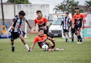 Federação de Futebol recebe clubes para definir formato do estadual sub-13