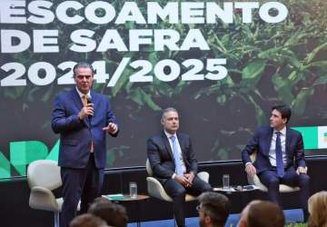 Governo federal anuncia leilões para melhorar estradas e escoar safra recorde