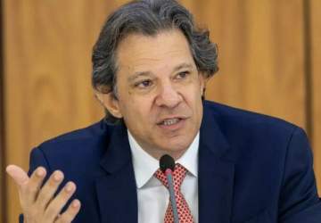 Haddad anuncia crédito emergencial para normalizar Plano Safra