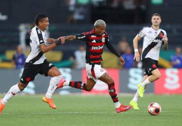 Flamengo vence Vasco em primeiro jogo da semifinal Carioca