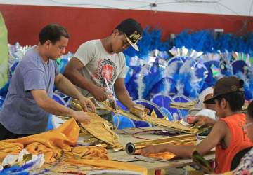 Desfile das escolas de samba sem julgamento será hoje e amanhã em Corumbá