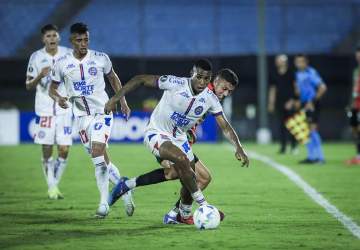 Bahia empata sem gols com Boston River pela ida à Libertadores