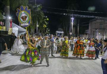 Hoje é dia de reviver o romantismo dos velhos carnavais em Corumbá