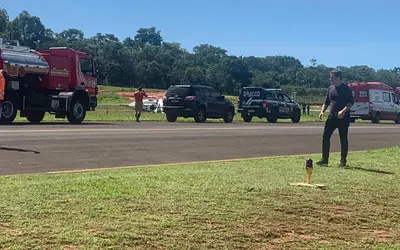 Helicóptero cai em aeroporto de Campo Grande; piloto foi socorrido