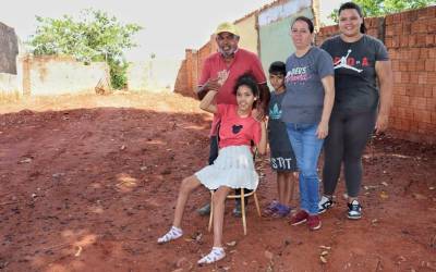 Família sortuda do Tijuca vai ganhar casa de influenciadora dos EUA