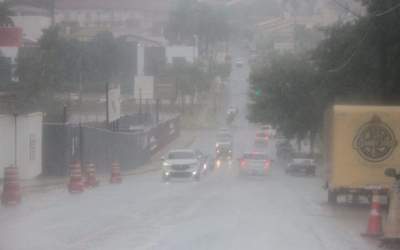 Chove no fim da manhã e meteorologia emite alerta de "perigo" para MS