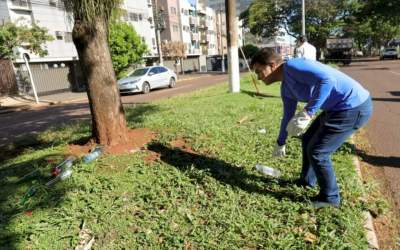 Marçal vira gari e pega no pesado por um dia