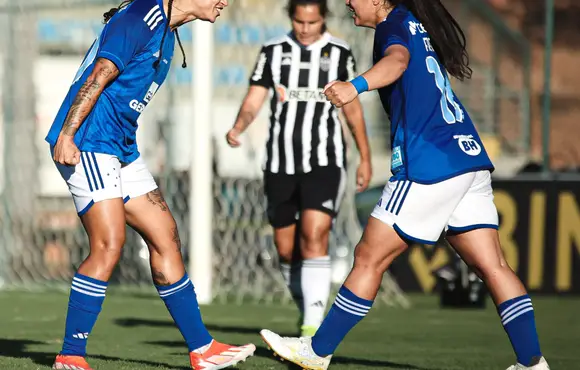 Cruzeiro goleia Atlético-MG na 6ª rodada do Brasileirão Feminino
