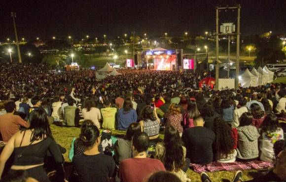 Campanha "Caixa Encantada" será lançada no show do Jota Quest