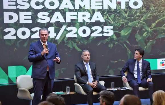 Governo federal anuncia leilões para melhorar estradas e escoar safra recorde