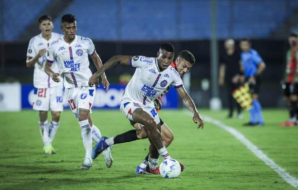 Bahia empata sem gols com Boston River pela ida à Libertadores