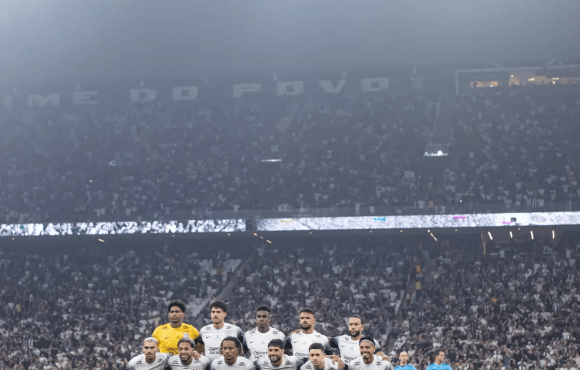 Corinthians vence Barcelona, mas perde vaga na Libertadores